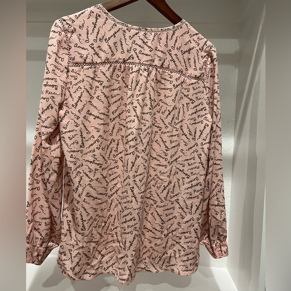 Banana Republic blouse with French print - Picture 6 of 7